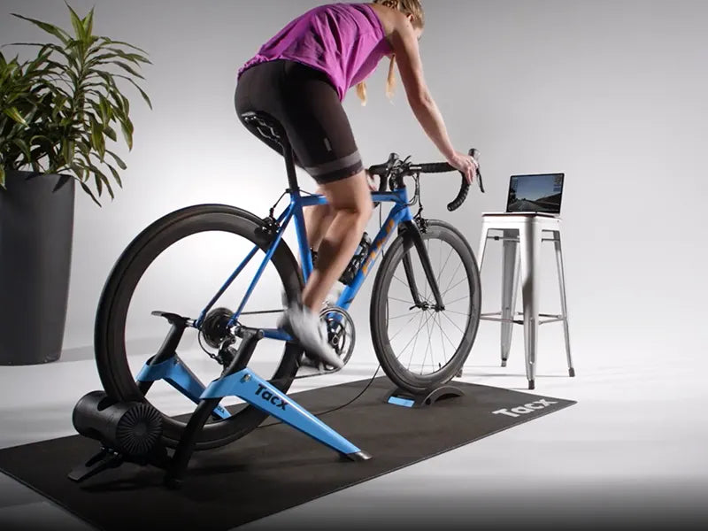 A Beginner's Guide to Indoor Cycling This Winter